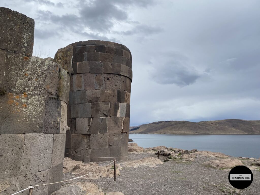 Chullpas de Sillustani