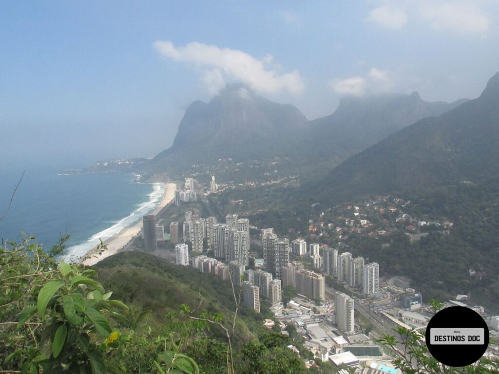 Morro dos Dois Irmãos